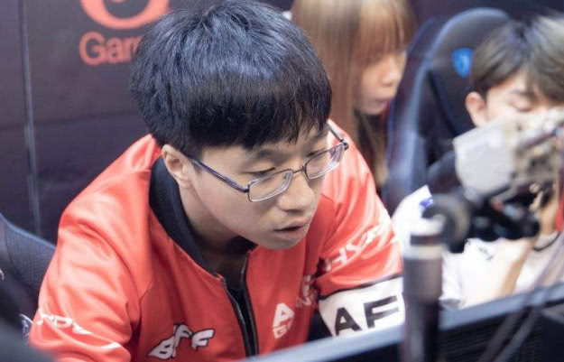 告为准谨慎
